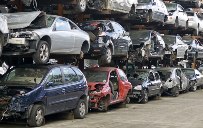 Auto wreckers clearance